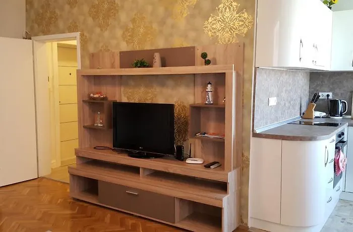 Plamen Delux Apartament *